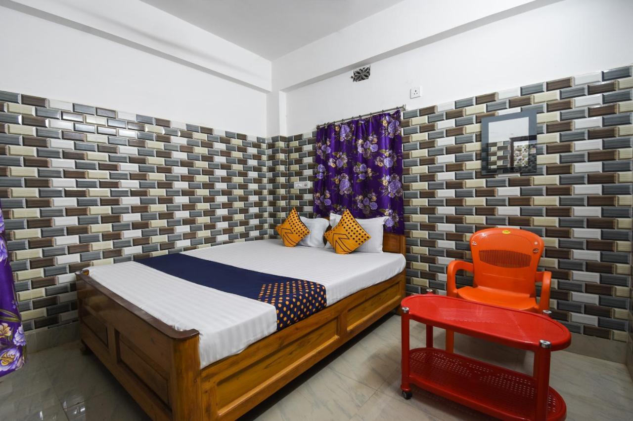 Oyo 73902 Vyttila Residency Hotell Kochi Exteriör bild